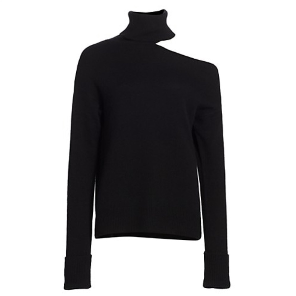 Paige Raundi sweater